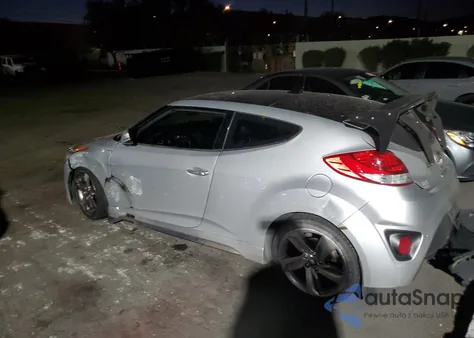 2013 Hyundai Veloster Turbo W/Black z USA, uszkodzony, nr VIN KMHTC6AE3DU095729